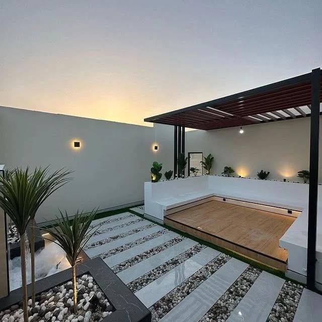 كيف تصمم جلسة خارجية مثالية في حديقتك المنزلية؟